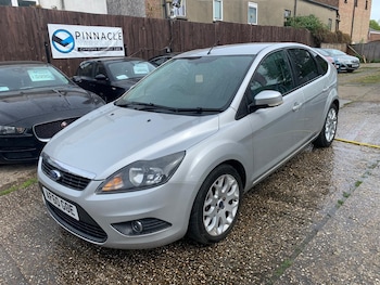 Used Ford Focus 2010 for sale - 78291084: Photo