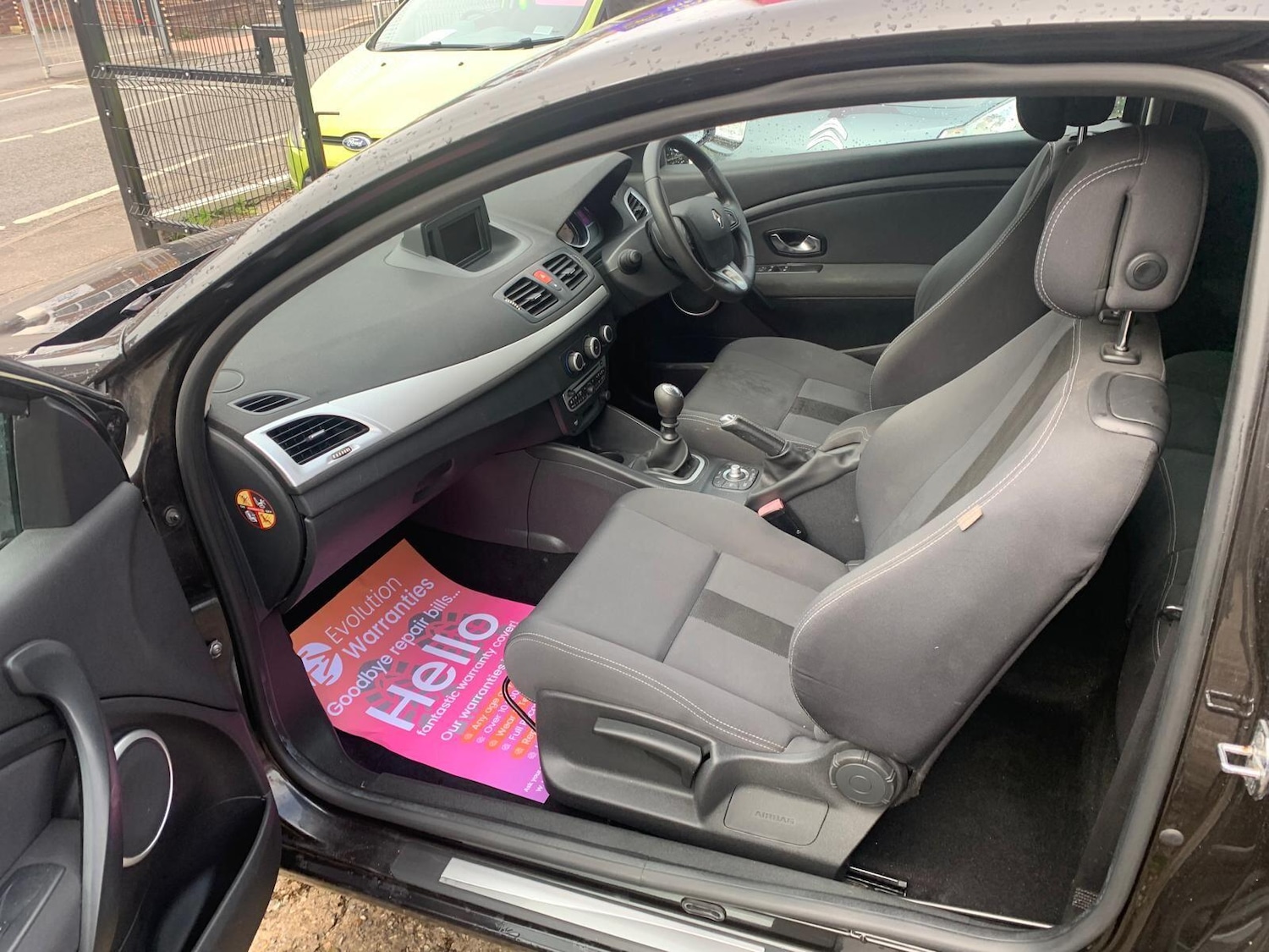 Used Renault Megane 2010 for sale - 76855934: Photo 15