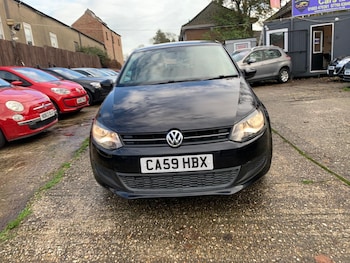 Used Volkswagen Polo 2009 for sale - 76485124: Photo