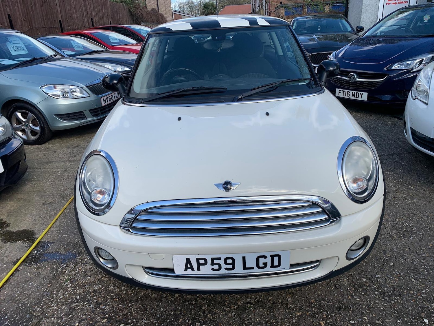 Used MINI Hatch for sale - 78116009: Photo 2