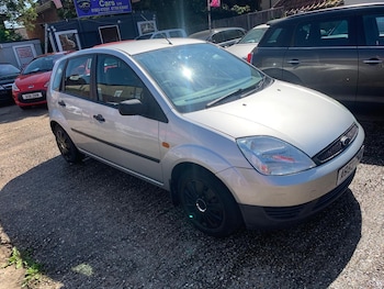 Used Ford Fiesta 2003 for sale - 75687838: Photo