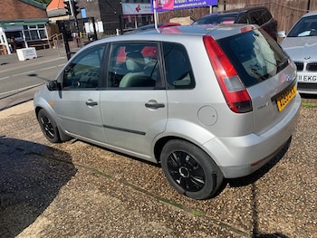 Used Ford Fiesta 2003 for sale - 75687838: Photo