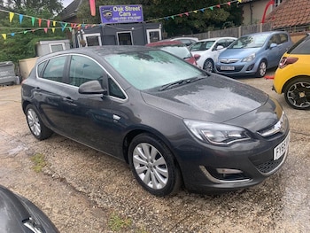 Used Vauxhall Astra 2015 for sale - 79552717: Photo