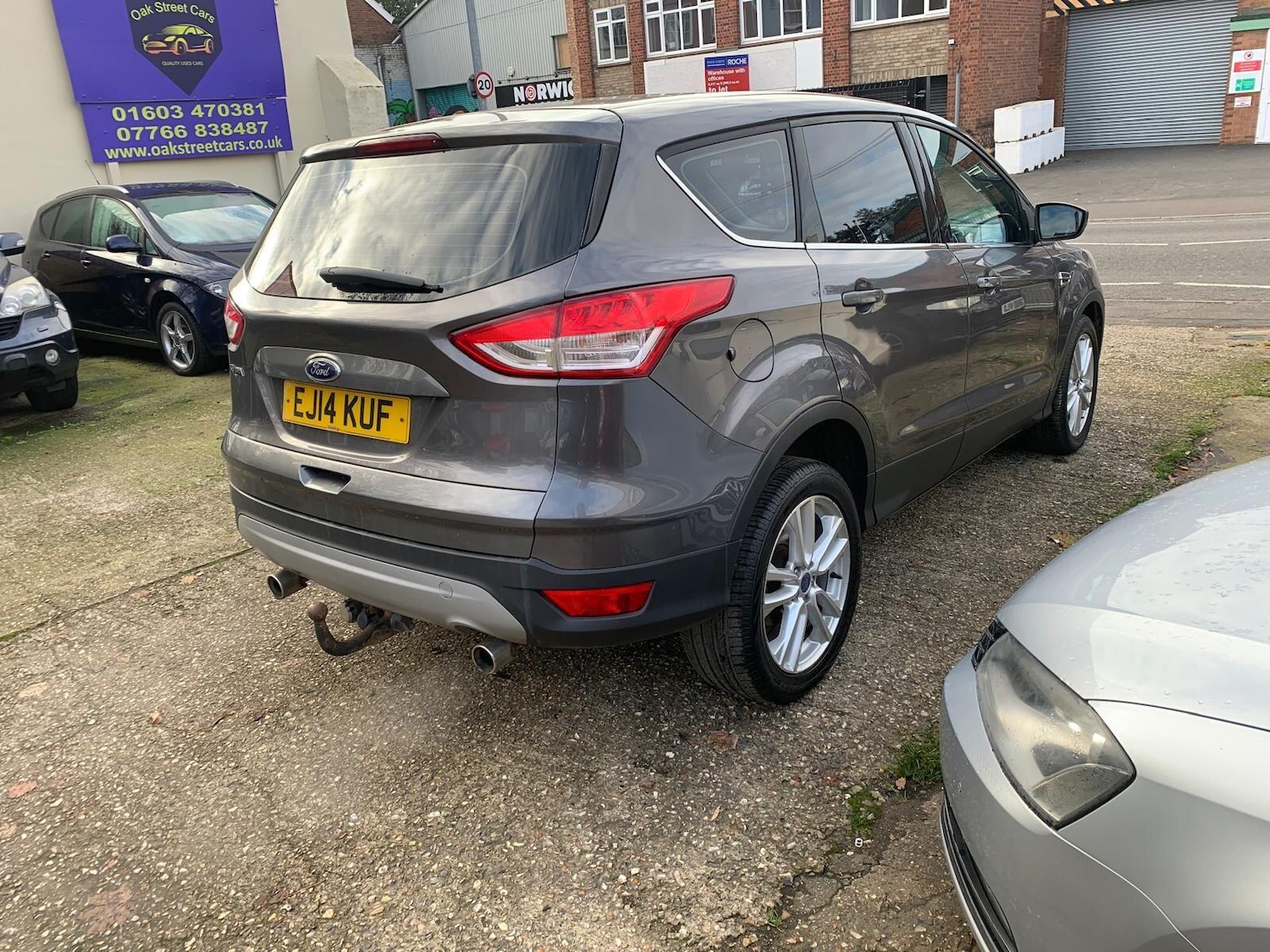 Used Ford Kuga 2014 for sale - 76992983: Photo 6