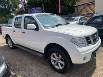 Used Nissan Navara 2010 for sale - 75350921: Photo