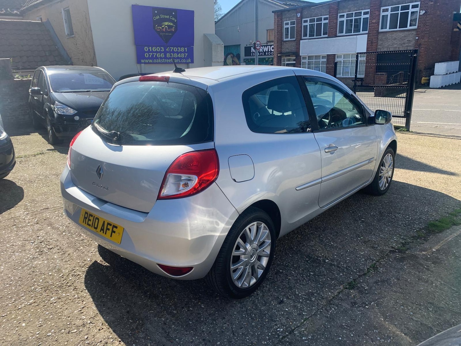 Used Renault Clio 2010 for sale - 77940743: Photo 5