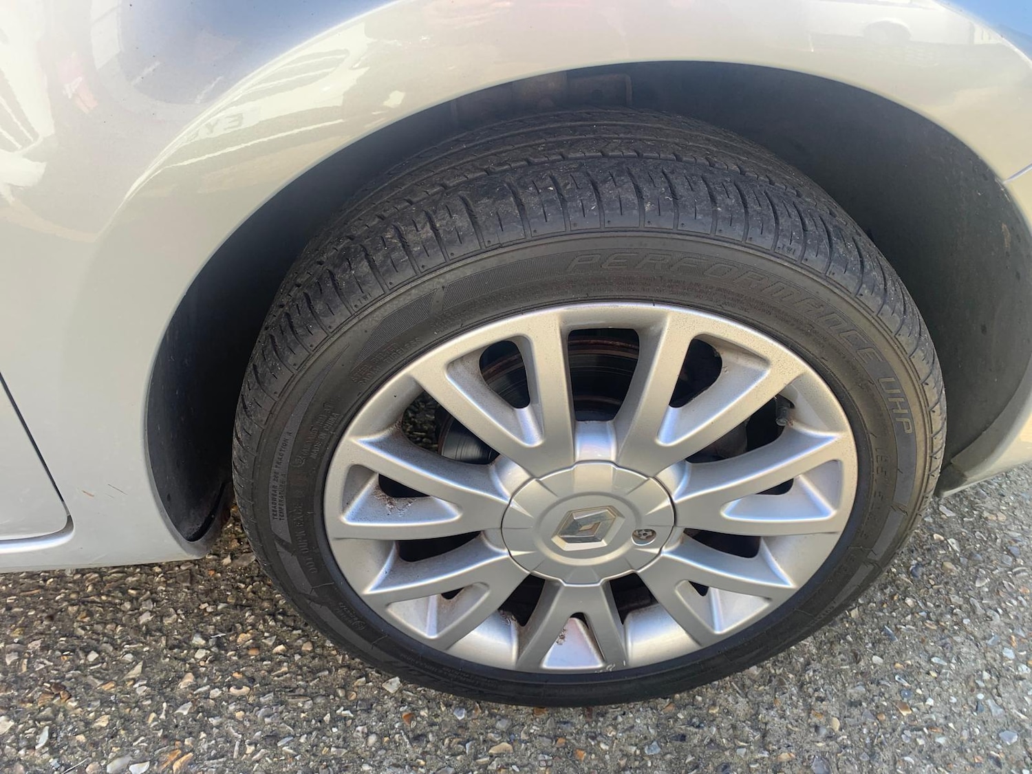 Used Renault Clio 2010 for sale - 77940743: Photo 8