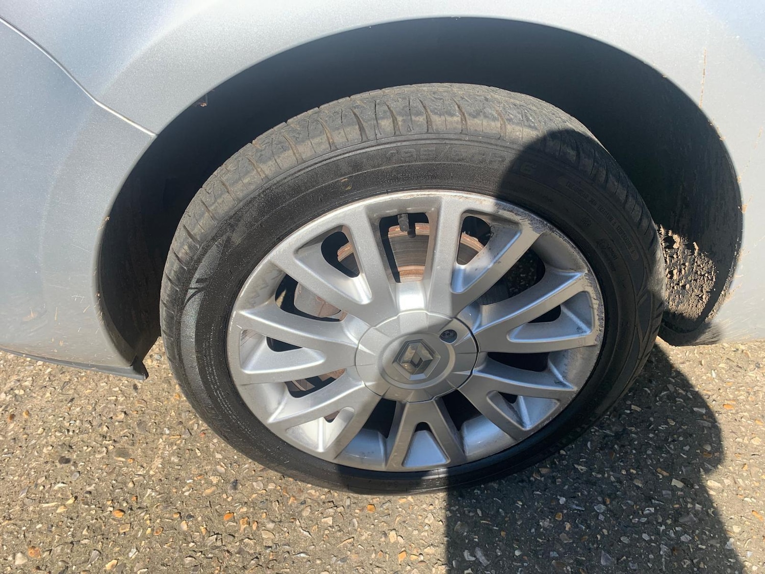 Used Renault Clio 2010 for sale - 77940743: Photo 9