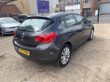 Used Vauxhall Astra 2012 for sale - 79387808: Photo