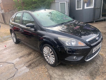 Used Ford Focus 2010 for sale - 79565565: Photo