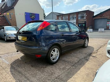 Used Ford Focus 2004 for sale - 79613339: Photo