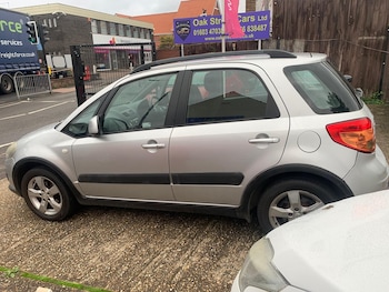 Used Suzuki SX4 2011 for sale - 76000988: Photo 4