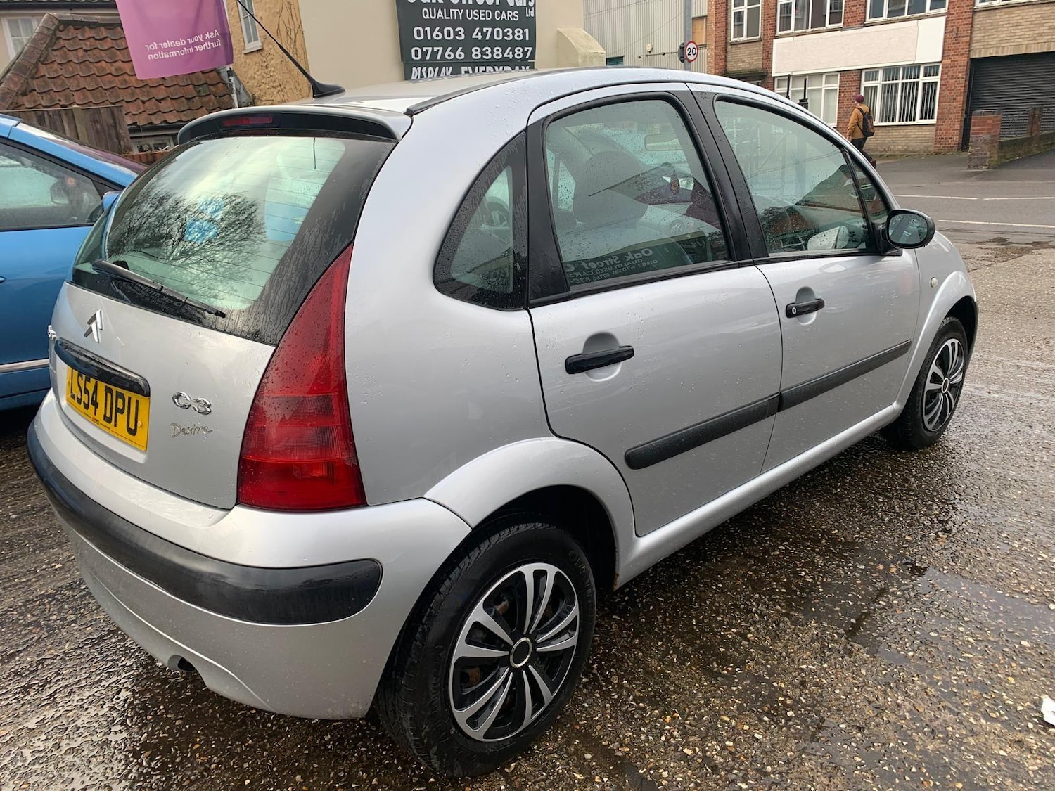 Vehicle 6