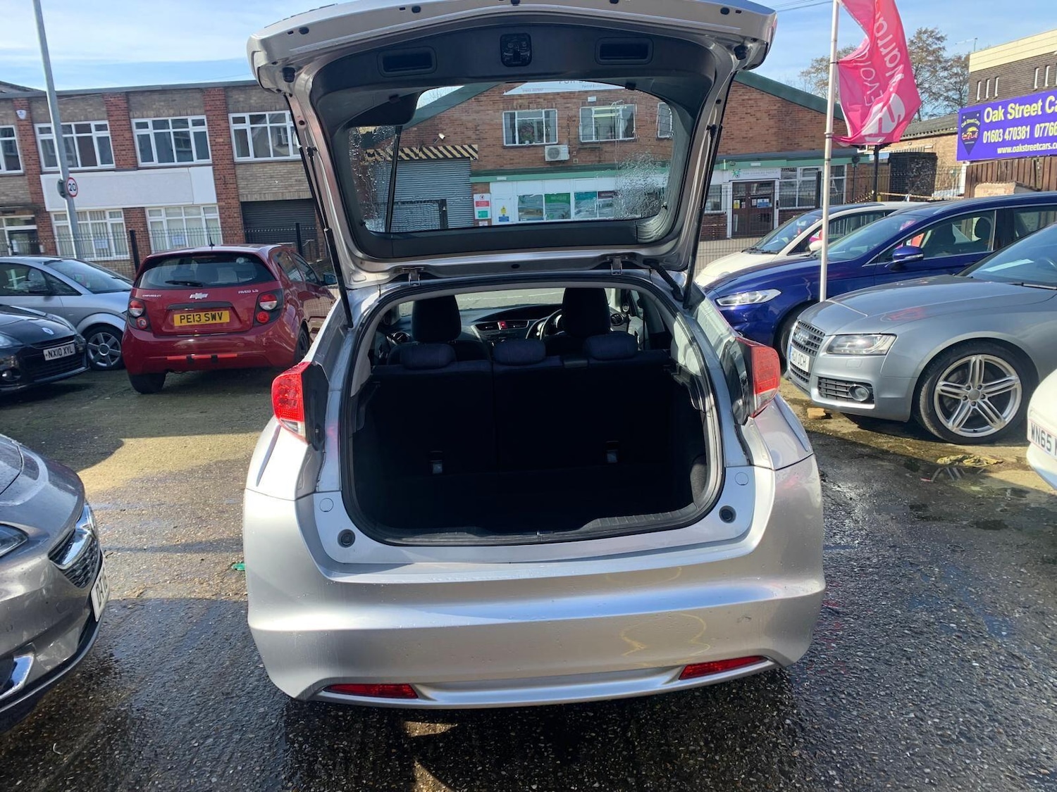 Used Honda Civic 2013 for sale - 77723190: Photo 5