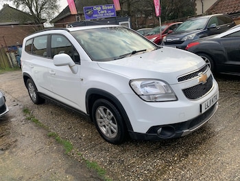 Used Chevrolet Orlando 2011 for sale - 77215075: Photo