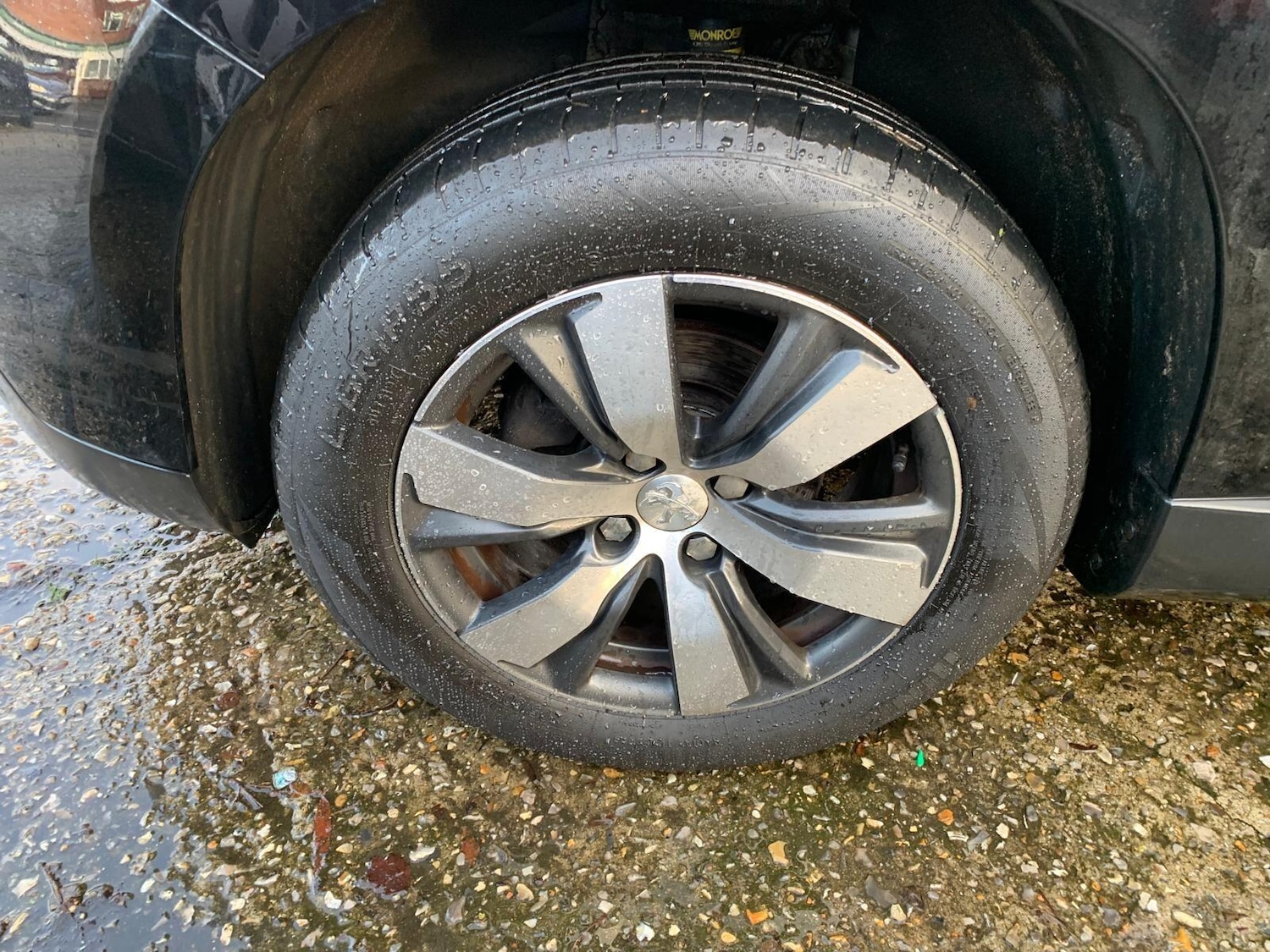 Used Peugeot 2008 2015 for sale - 77156233: Photo 12