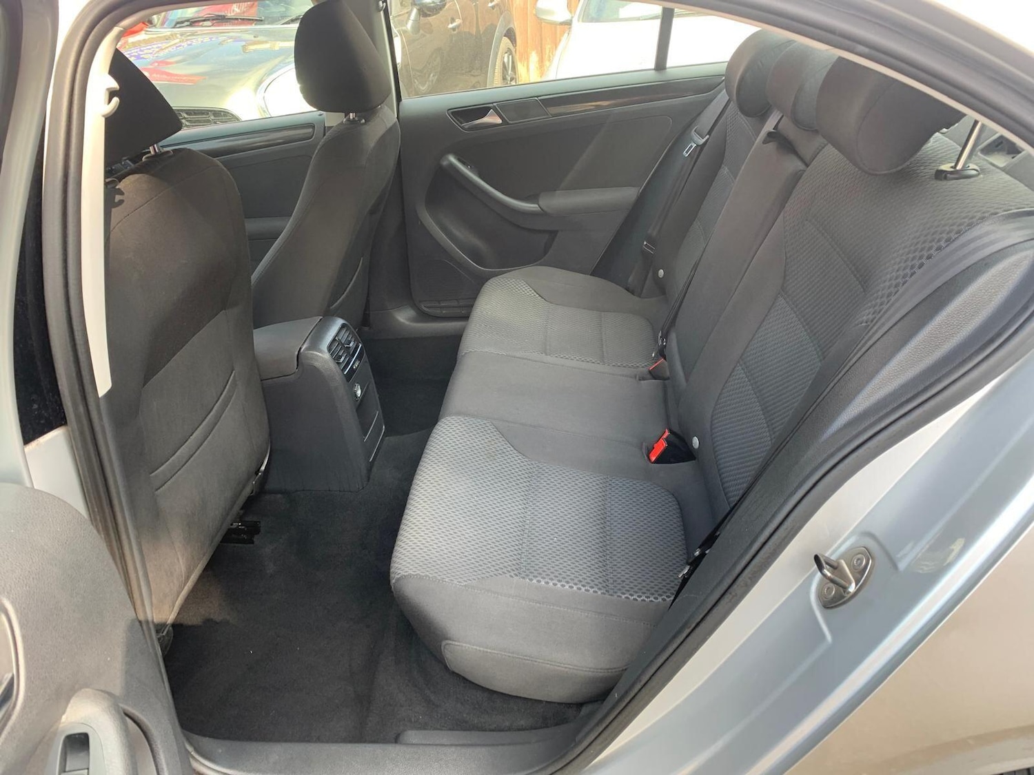 Used Volkswagen Jetta 2011 for sale - 76992071: Photo 7