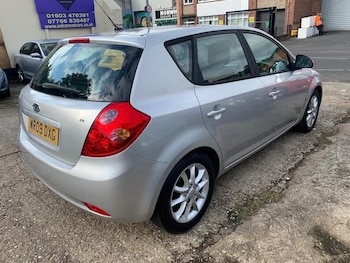 Used Kia Ceed 2009 for sale - 79590550: Photo
