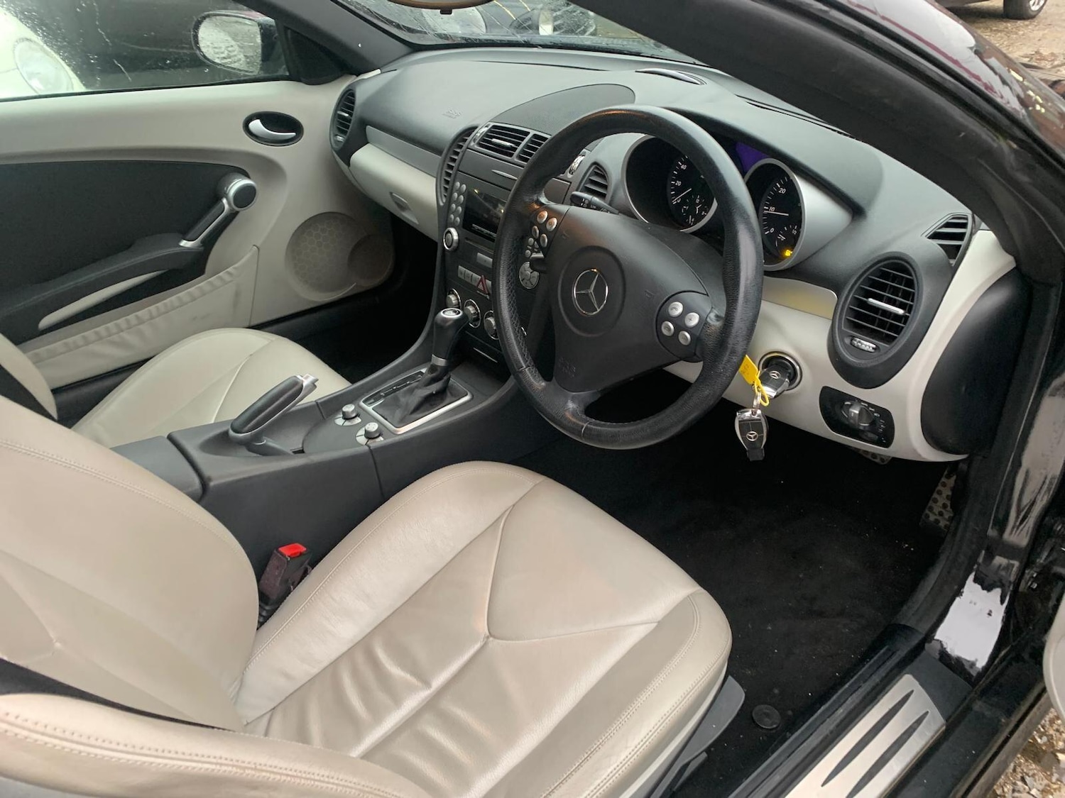 Used Mercedes-Benz SLK 2008 for sale - 77040950: Photo 8