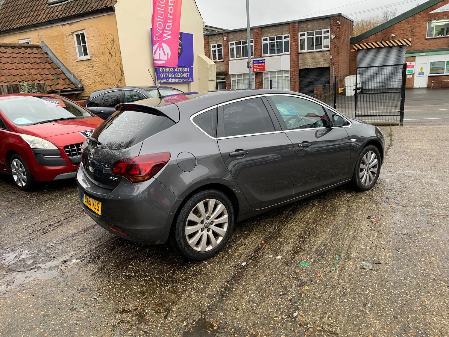 Used Vauxhall Astra 2011 for sale - 77190670: Photo 6