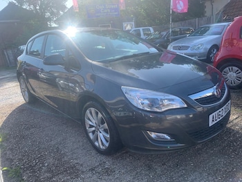 Used Vauxhall Astra 2012 for sale - 75415560: Photo
