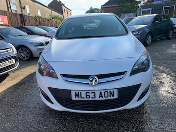 Used Vauxhall Astra 2013 for sale - 75563138: Photo