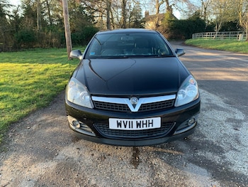 Used Vauxhall Astra 2011 for sale - 77226080: Photo