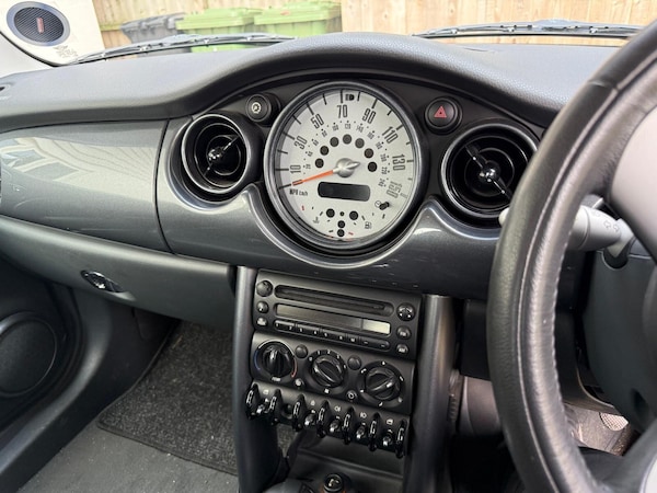 Used MINI Hatch 2006 for sale - 76214583: Photo 8