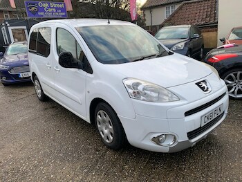 Used Peugeot Partner Tepee 2011 for sale - 77215095: Photo