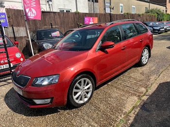 Skoda - Octavia