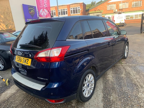 Used Ford Grand C-Max 2011 for sale - 75493489: Photo 8