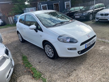 Used Fiat Punto 2012 for sale - 76295840: Photo