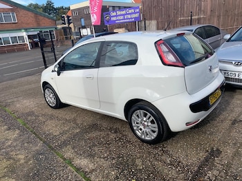 Used Fiat Punto 2012 for sale - 76295840: Photo