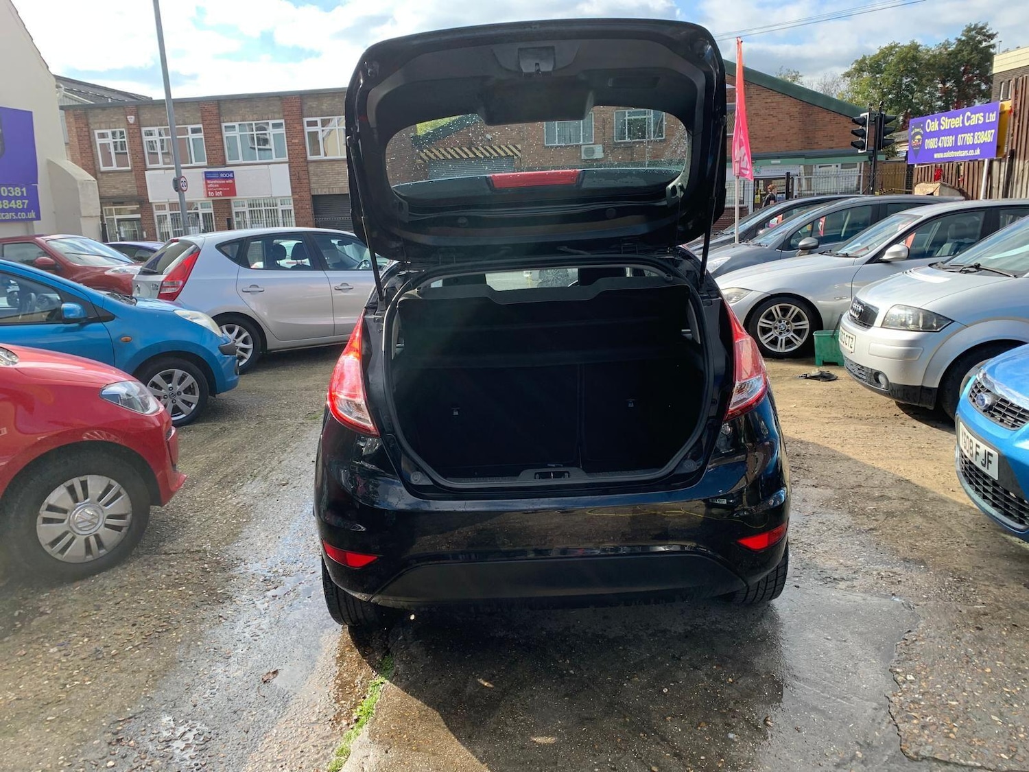 Used Ford Fiesta 2014 for sale - 76213810: Photo 13