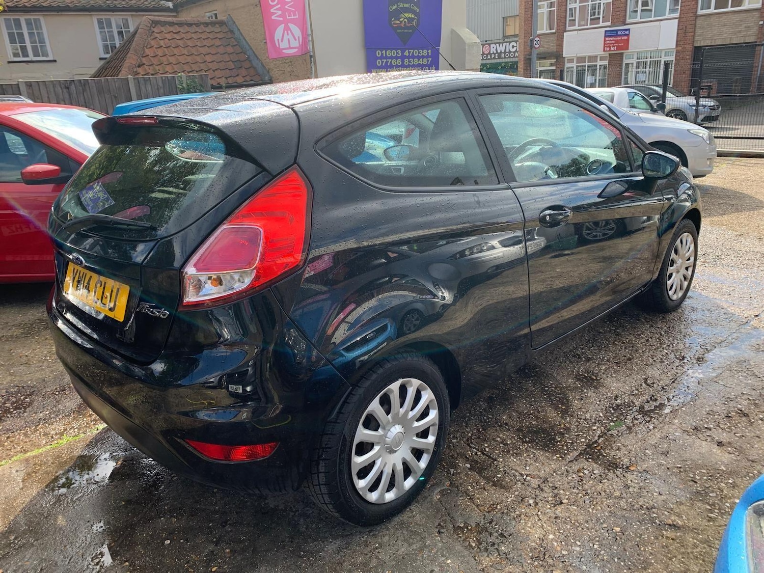 Used Ford Fiesta 2014 for sale - 76213810: Photo 16
