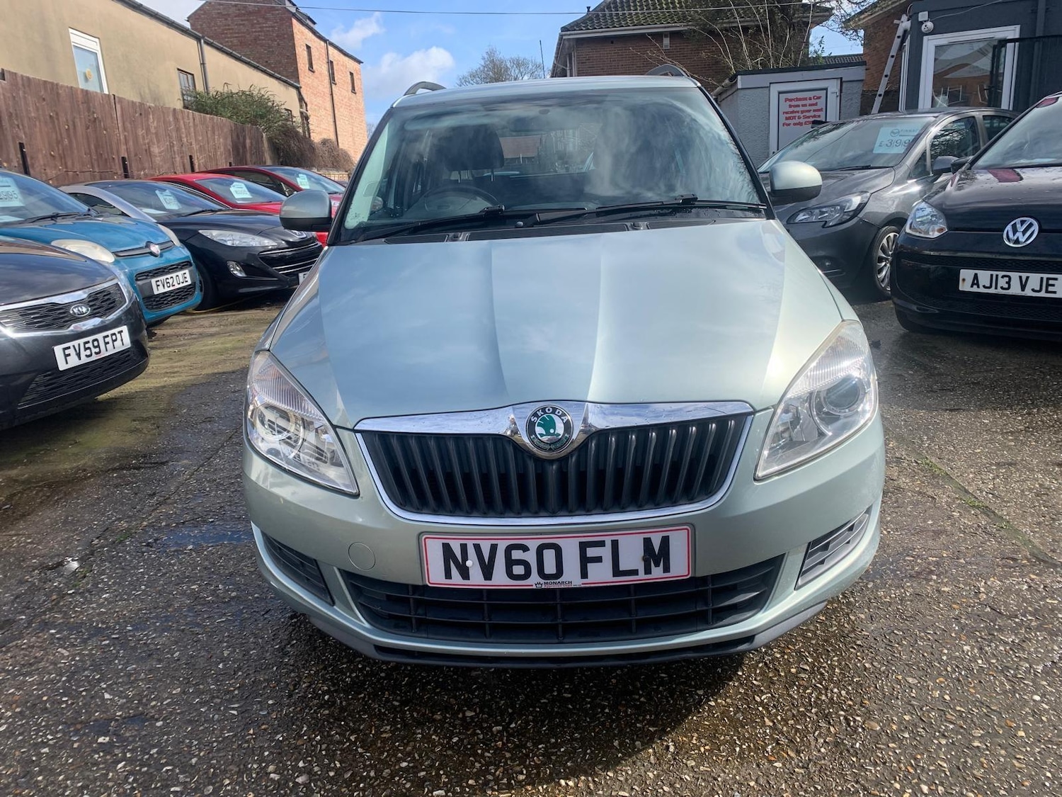 Used Skoda Fabia 2010 for sale - 77909152: Photo 2