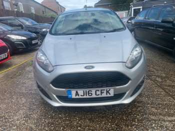 Used Ford Fiesta Van 2016 for sale - 75070409: Photo