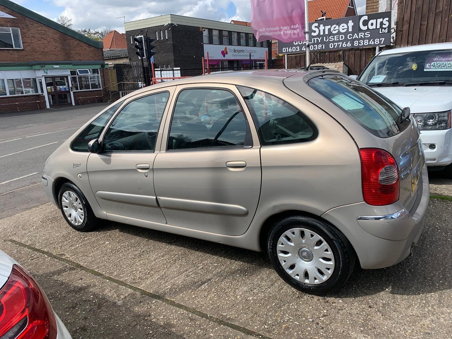 Vehicle 4