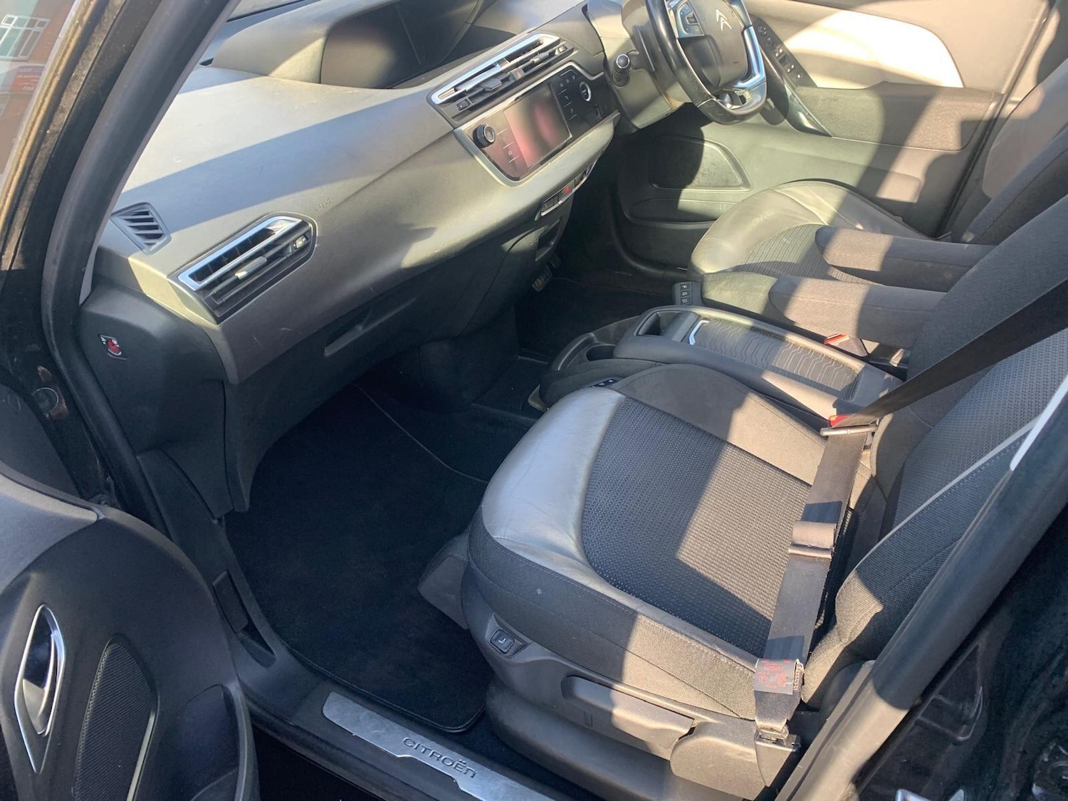 Used Citroen Grand C4 Picasso 2016 for sale - 77753552: Photo 20