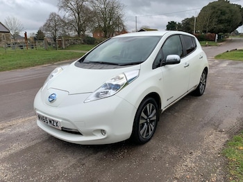 Used Nissan Leaf 2015 for sale - 77306046: Photo