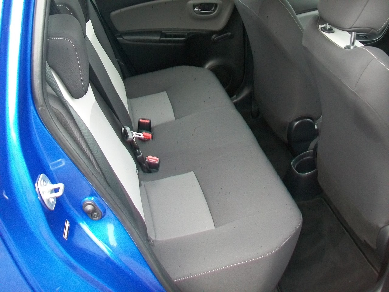 Used Toyota Yaris 2018 for sale - 77689324: Photo 10