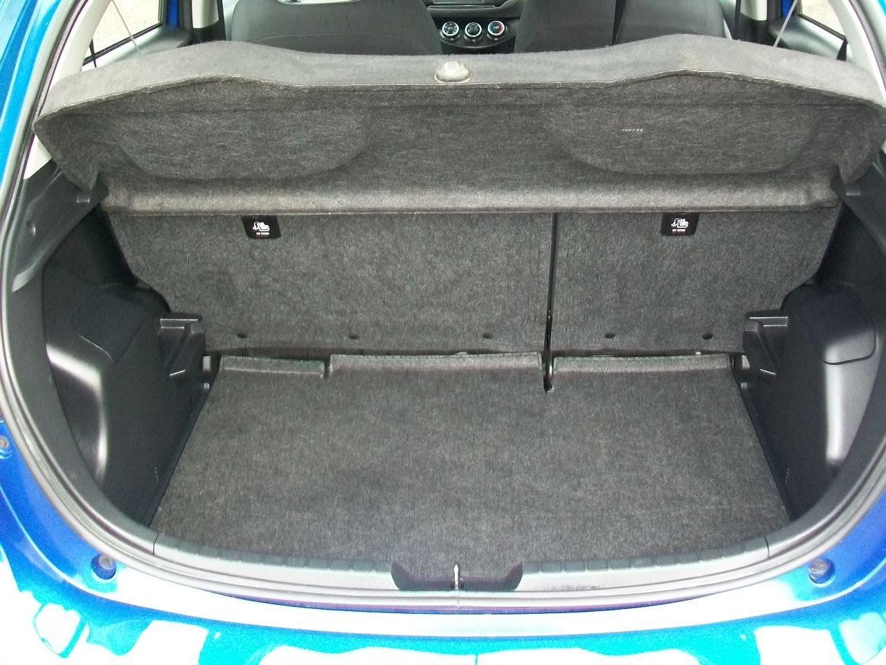 Used Toyota Yaris 2018 for sale - 77689324: Photo 13