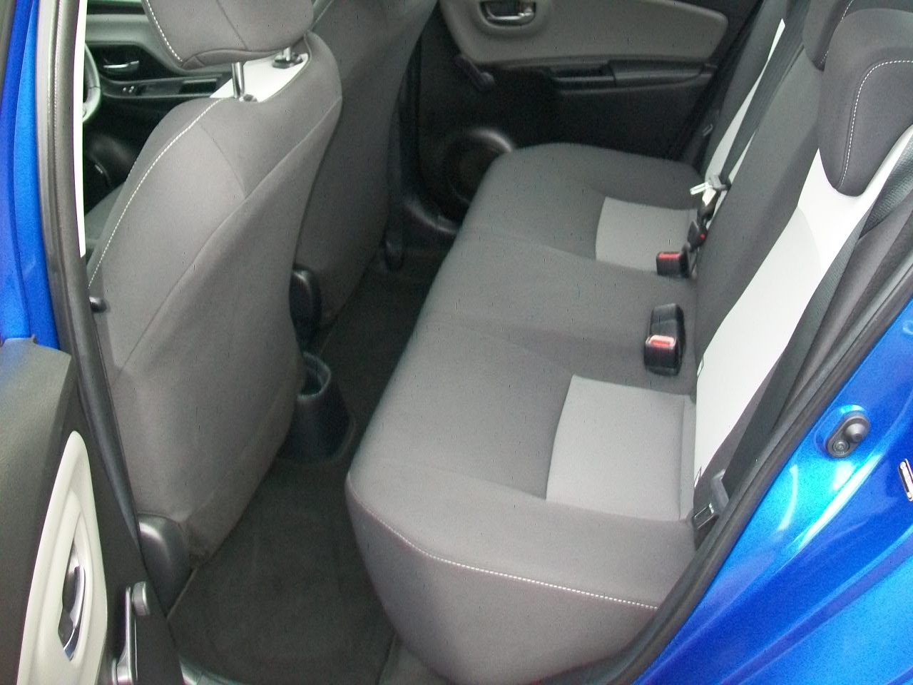 Used Toyota Yaris 2018 for sale - 77689324: Photo 9