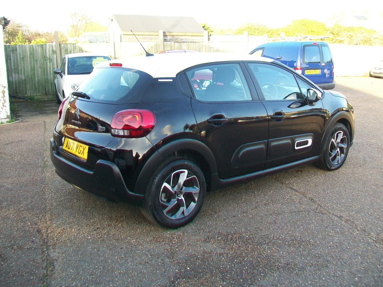 Used Citroen C3 2021 for sale - 76736528: Photo 4