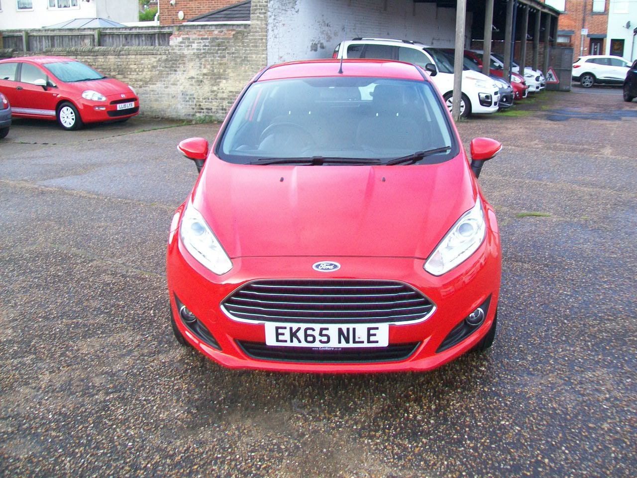 Used Ford Fiesta 2015 for sale - 76252446: Photo 5