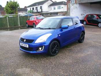 Used Suzuki Swift 2017 for sale - 75330310: Photo