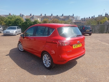 Used Ford B-MAX 2015 for sale - 79527143: Photo