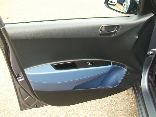 Used Hyundai i10 2016 for sale - 75773714: Photo 12