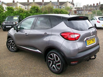 Used Renault Captur 2017 for sale - 78640690: Photo