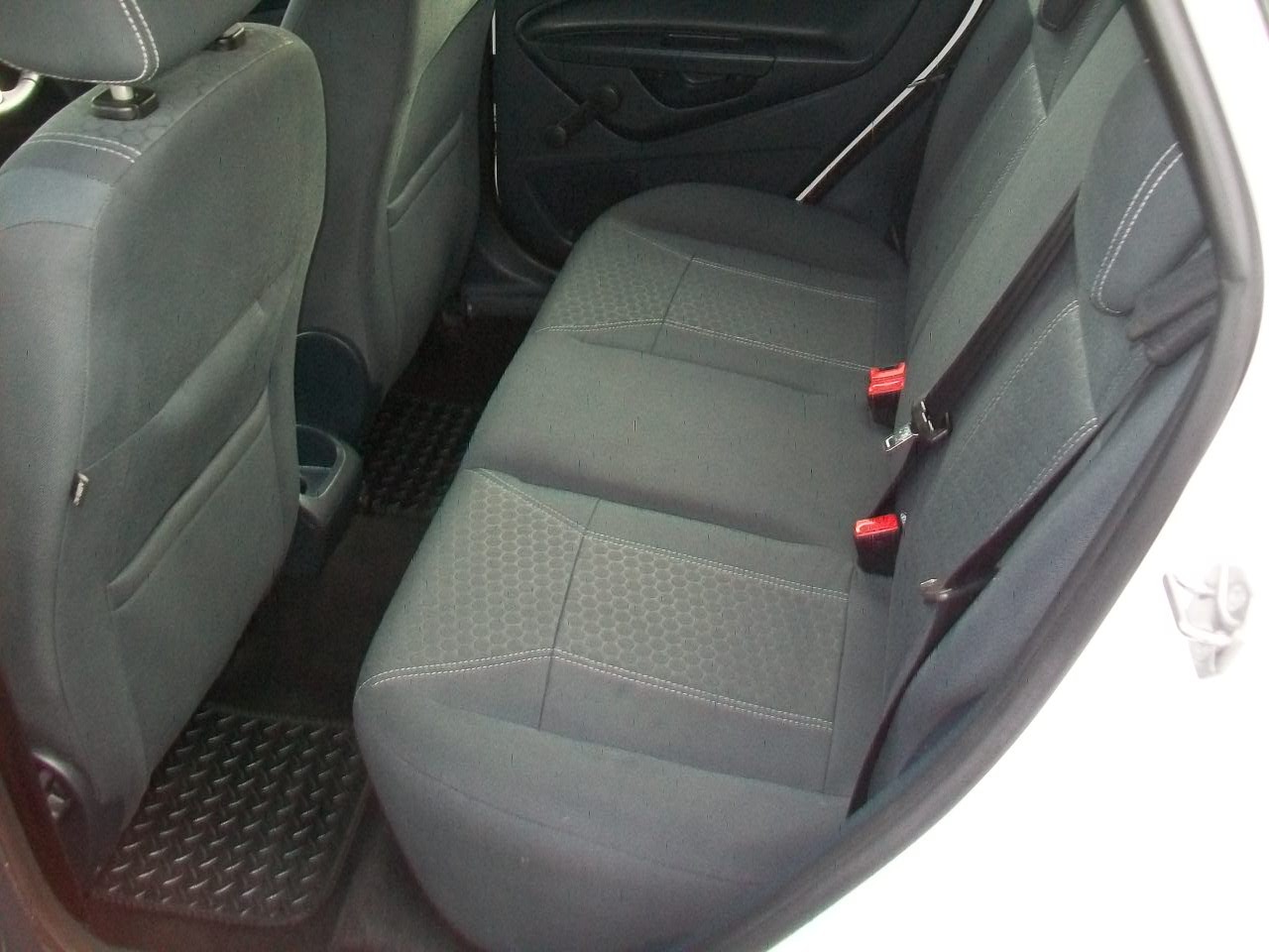 Used Ford Fiesta 2011 for sale - 77220831: Photo 10